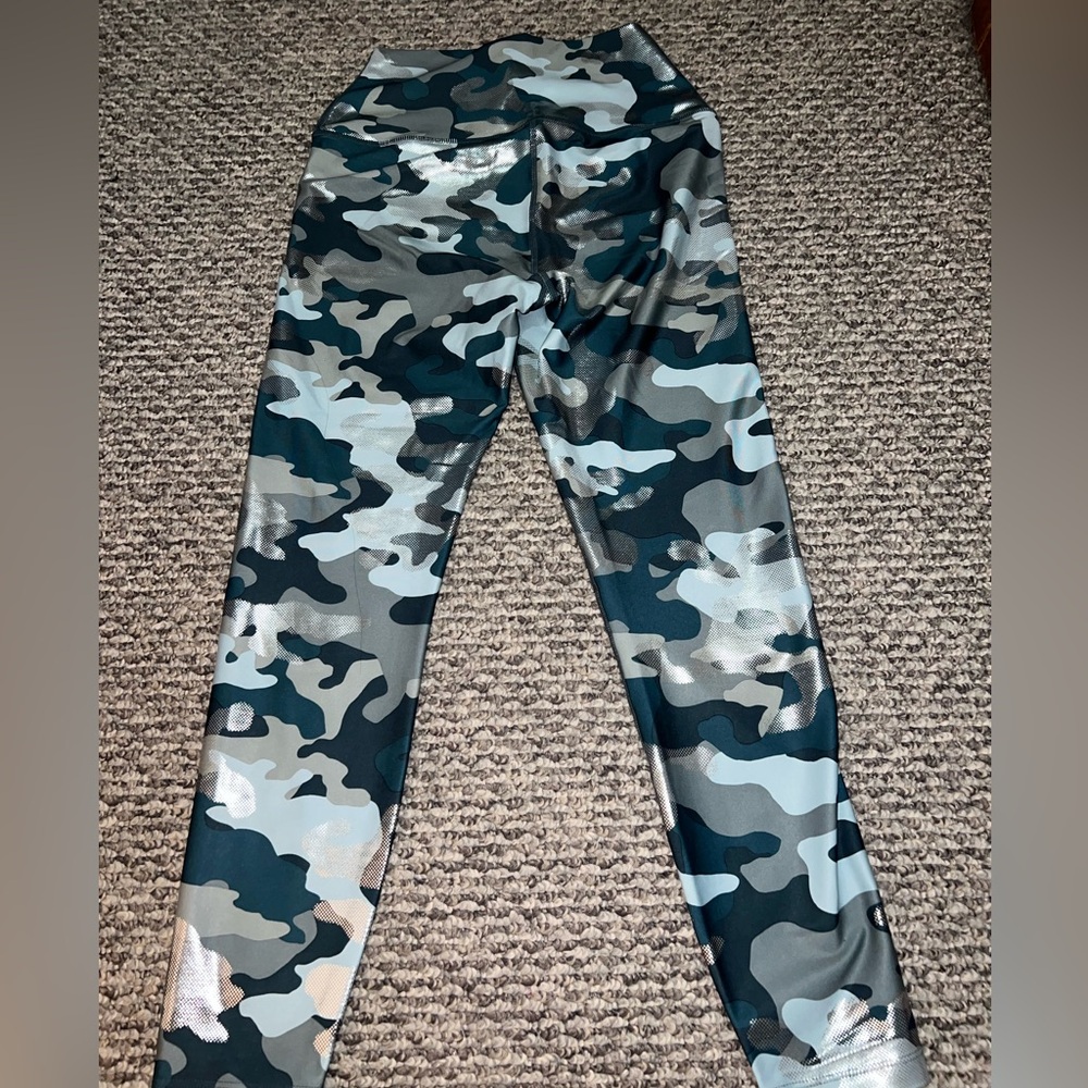 Carbon38 Blue Camouflage Leggings